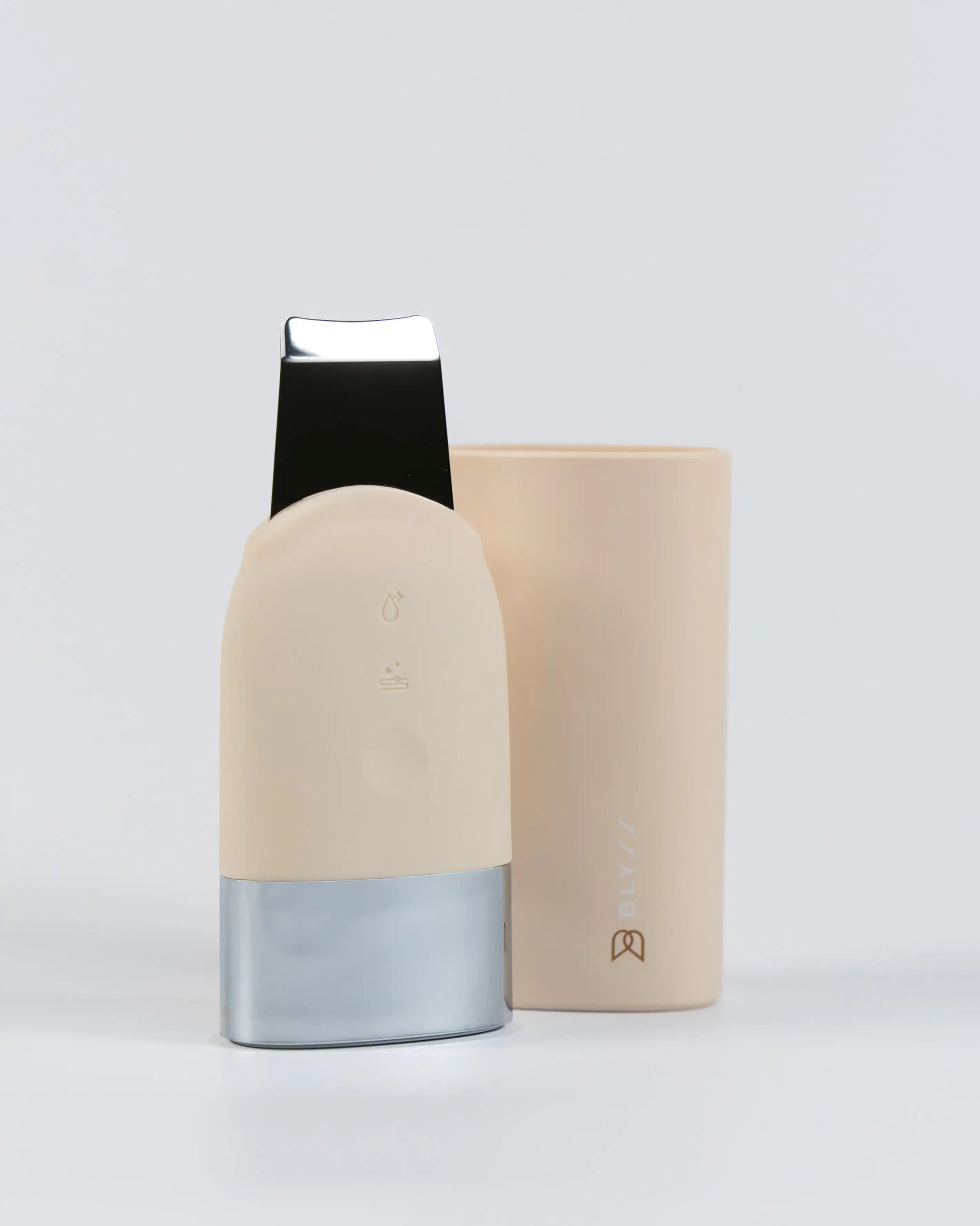 Blyss Iris – Ultrasonic Facial Scrubber & Skin Spatula brush
